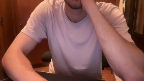 Snapshot of protonsaurio chatting on June 13, 8:23 am protonsaurio online show from June 13, 8:23 am