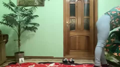 proud sweet 21 online show from April 3, 11:25 pm