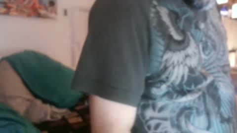 Snapshot of prplskyz76 chatting on March 1, 2:02 pm Destiny online show from March 1, 2:02 pm