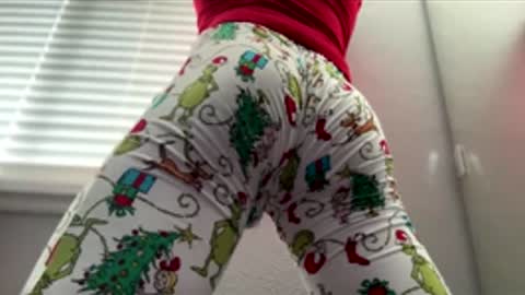 prtty2345 online show from March 12, 3:40 pm