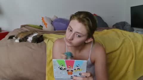 Snapshot of prttyby69 chatting on July 22, 6:22 pm Oli online show from July 22, 6:22 pm