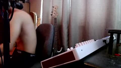 Sk8wave online show from April 8, 7:58 pm