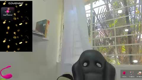 psique_naughty2 online show from January 22, 6:10 pm