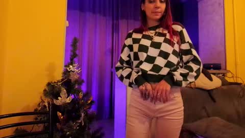 LUCY -----    online show from December 31, 11:49 pm