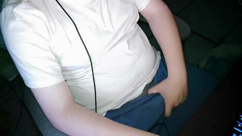 your mysterious man online show from April 11, 3:11 am