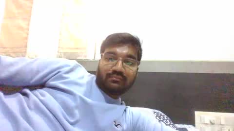 Snapshot of ptl1711 chatting on December 23, 7:17 am ptl1711 online show from December 23, 7:17 am