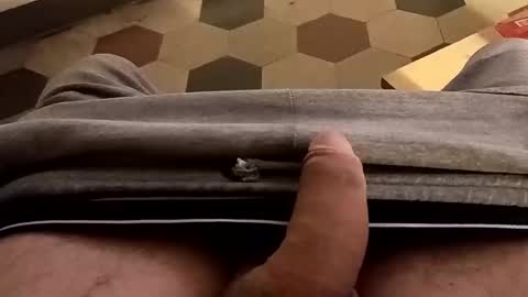 Snapshot of puccciaccios chatting on December 11, 10:38 pm puccciaccios online show from December 11, 10:38 pm