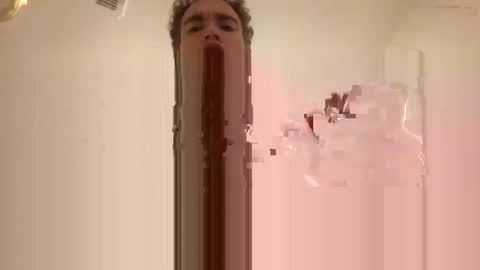 Snapshot of pufftropica chatting on November 27, 11:12 am pufftropica online show from November 27, 11:12 am