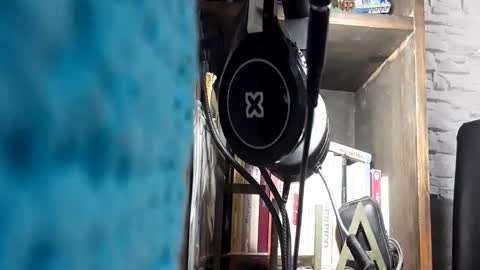 puky_mza online show from December 15, 3:56 am