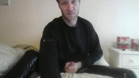 Snapshot of pumpindk chatting on December 26, 9:44 am Pumpin online show from December 26, 9:44 am