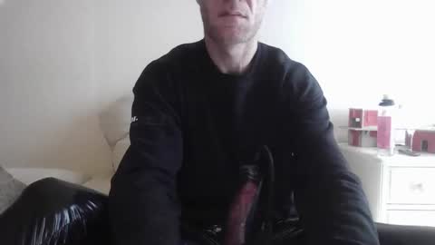Snapshot of pumpindk chatting on January 4, 10:05 am Pumpin online show from January 4, 10:05 am