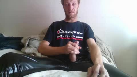 Snapshot of pumpindk chatting on October 1, 1:17 pm Pumpin online show from October 1, 1:17 pm