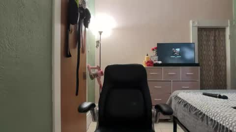 Snapshot of pumpkin_bunny chatting on July 1, 12:23 am Pumpkin bunny online show from July 1, 12:23 am