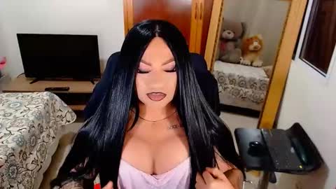   online show from March 6, 8:44 am