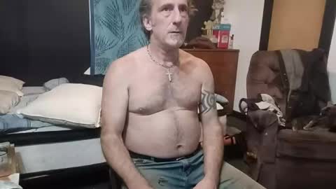 Snapshot of punkie6669 chatting on January 9, 2:36 am pUnKie6 online show from January 9, 2:36 am
