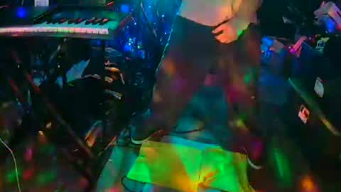 Snapshot of punkrunr083 chatting on March 2, 7:59 am punkrunr083 online show from March 2, 7:59 am