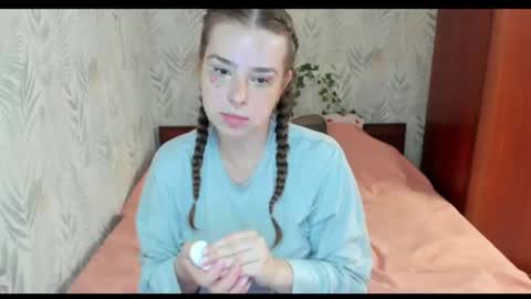 Polly online show from July 31, 7:02 pm