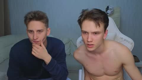 Snapshot of pupsenish chatting on October 7, 2:03 pm Jesse online show from October 7, 2:03 pm