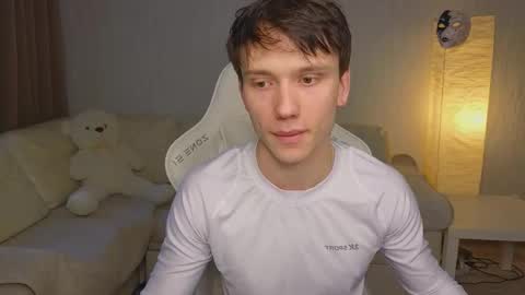 Snapshot of pupsenish chatting on October 24, 9:28 am Jesse online show from October 24, 9:28 am