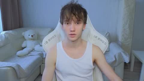 Snapshot of pupsenish chatting on January 19, 9:46 am Jesse online show from January 19, 9:46 am