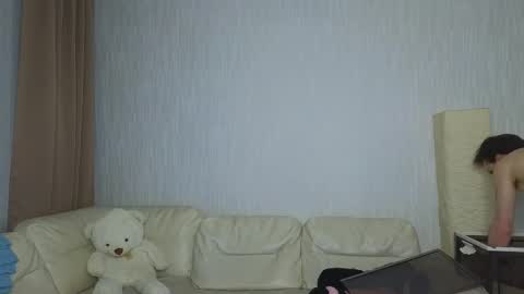 Snapshot of pupsenish chatting on February 21, 2:18 pm Jesse online show from February 21, 2:18 pm