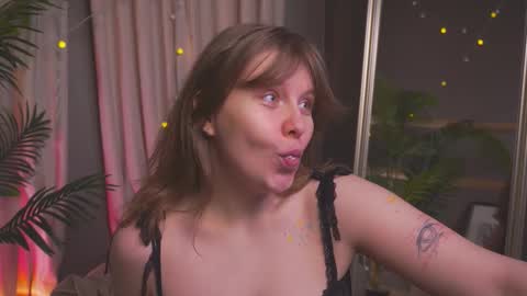 constant schedule Wednesday  Friday  Saturday  Sunday  The Rosemarie online show from March 21, 5:45 am