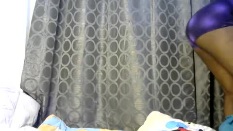 pure_seductive online show from July 12, 1:24 pm
