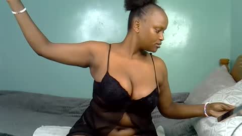 Essy online show from April 20, 11:35 am