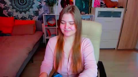 Miss Hanna online show from November 5, 4:18 pm