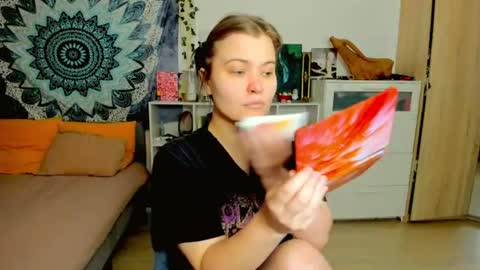 Miss Hanna online show from July 8, 4:55 pm