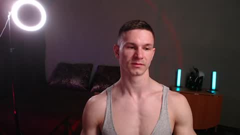 Snapshot of puremenshape chatting on April 28, 7:57 am puremenshape online show from April 28, 7:57 am
