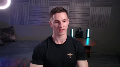 Snapshot of puremenshape chatting on May 13, 6:27 pm puremenshape online show from May 13, 6:27 pm