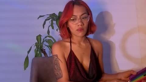 purepleasure25 online show from December 4, 4:33 am