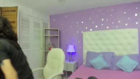 Snapshot of puretemptation_ chatting on March 1, 1:35 pm Experienced guys online show from March 1, 1:35 pm