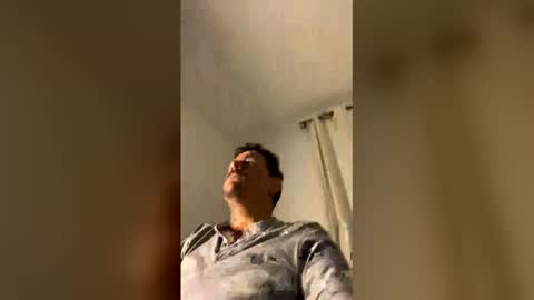 Puro Love online show from February 21, 3:40 am