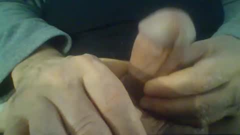 Snapshot of purosvicios chatting on January 19, 12:14 am purosvicios online show from January 19, 12:14 am