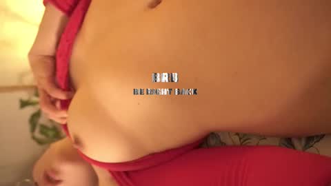 Snapshot of purple_opal chatting on October 31, 7:04 pm Vero online from Tuesday to Sunday online show from October 31, 7:04 pm