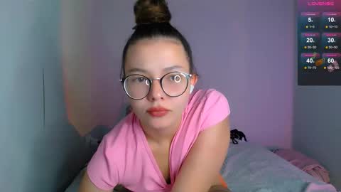 Carolyn online show from September 22, 10:28 am