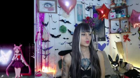 purplekattlyn online show from March 31, 7:53 am