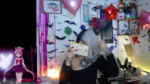 purplekattlyn online show from April 2, 10:02 am