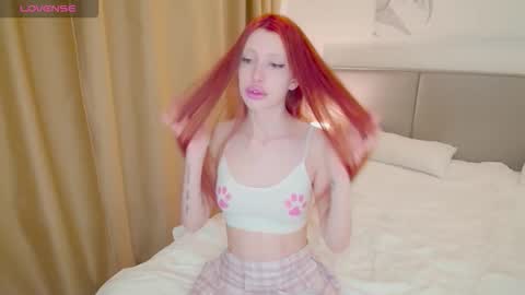 Lilly online show from November 27, 9:17 pm