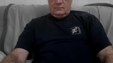 Snapshot of pussyaddict246 chatting on October 24, 10:17 pm pussyaddict246 online show from October 24, 10:17 pm