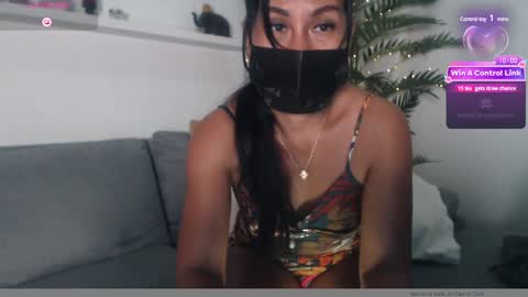 Snapshot of pussycash chatting on January 9, 6:15 pm POCCA online show from January 9, 6:15 pm