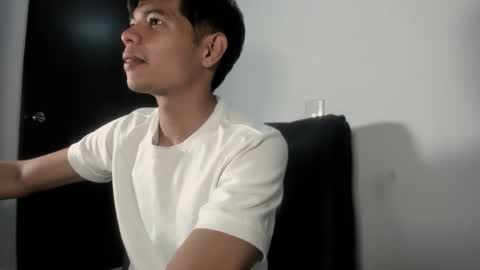 pussydestroyer23_ online show from February 24, 11:30 am