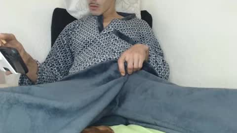 Snapshot of pussyhunterpt chatting on January 12, 8:57 pm Ruck Fules online show from January 12, 8:57 pm