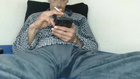 Snapshot of pussyhunterpt chatting on February 7, 9:37 pm Ruck Fules online show from February 7, 9:37 pm