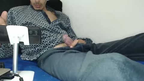 Snapshot of pussyhunterpt chatting on February 12, 8:50 pm Ruck Fules online show from February 12, 8:50 pm