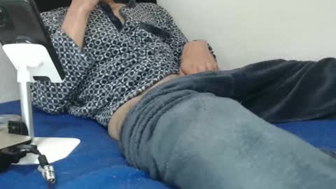 Snapshot of pussyhunterpt chatting on February 26, 8:44 pm Ruck Fules online show from February 26, 8:44 pm