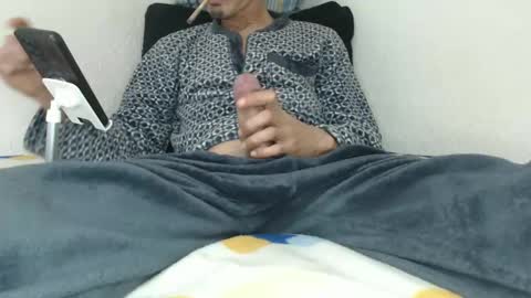 Snapshot of pussyhunterpt chatting on March 1, 8:10 pm Ruck Fules online show from March 1, 8:10 pm