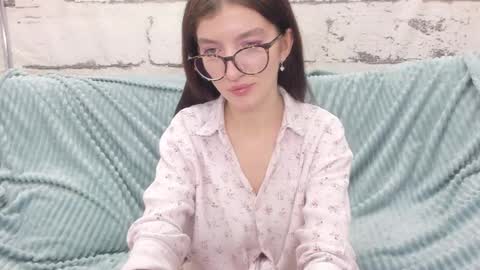 Snapshot of pussykatt_girl chatting on February 1, 4:46 am pussykatt_girl online show from February 1, 4:46 am